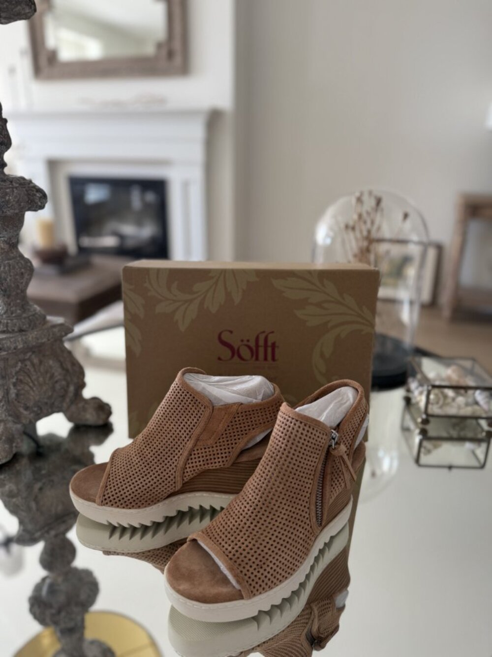 Sofft Ulani Wedge Woman's Sandal (Sz. 7) New